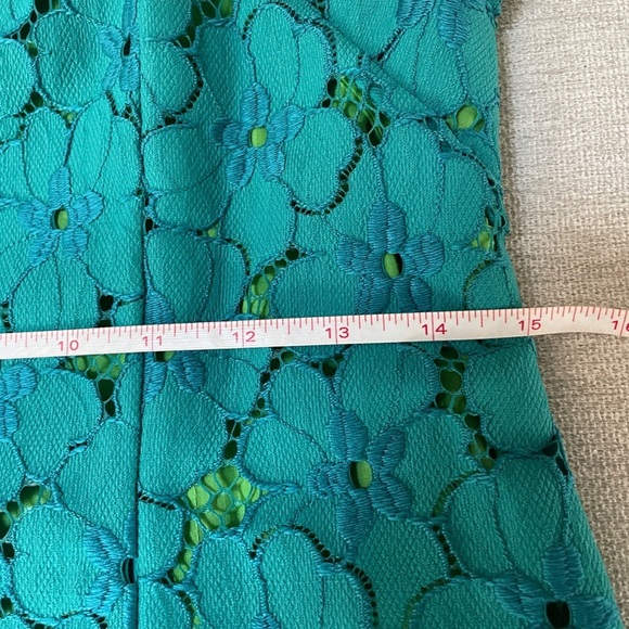 Vibrant Blue and Green Halter Midi Dress for Cocktail Events - Picture 15 of 16